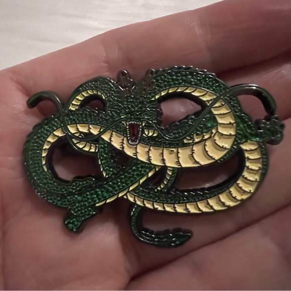 Jewelry - dragon ball z pin